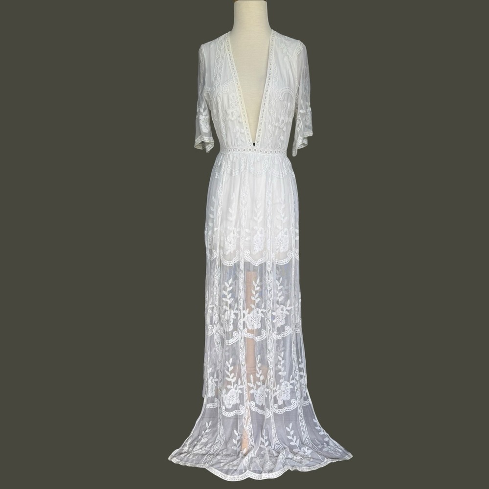White Floral Lace Maxi Dress Under Shorts Half Sleeve Plunge Neck Boho Bridal M
